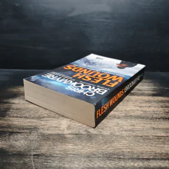 Flesh Wounds - Chris Brookmyre รูปที่ 5