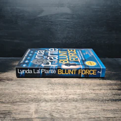 Blunt Force - Lynda La Plante รูปที่ 3