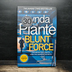 Blunt Force - Lynda La Plante รูปที่ 1
