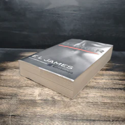 Darker - E L James รูปที่ 4