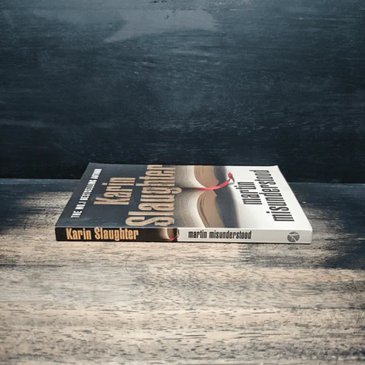 Martin Misunderstood - Karin Slaughter รูปที่ 3
