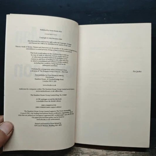 The Silent Man - Alex Berenson รูปที่ 6