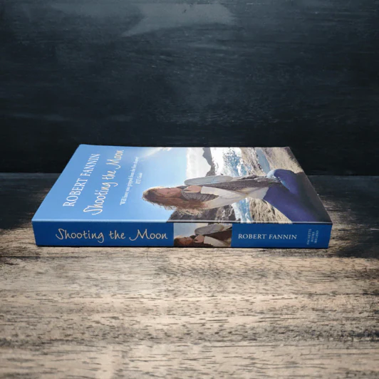 Shooting the Moon - Robert Fannin รูปที่ 3