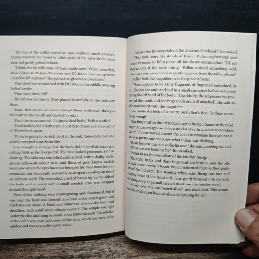 Blunt Force - Lynda La Plante รูปที่ 8