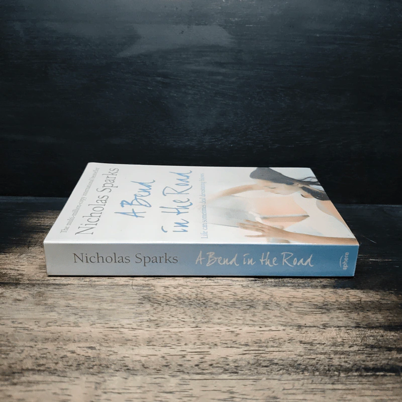 A Bend in the Road - Nicholas Sparks รูปที่ 3