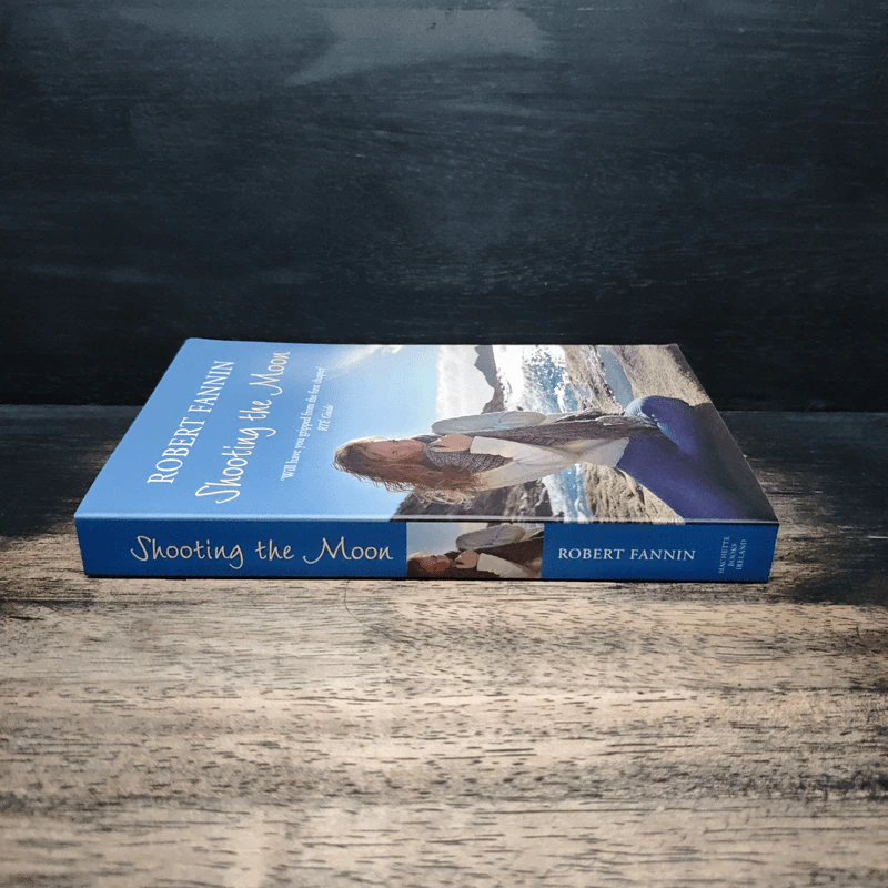 Shooting the Moon - Robert Fannin รูปที่ 3