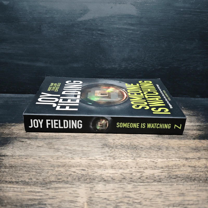 Someone is Watching - Joy Fielding รูปที่ 3