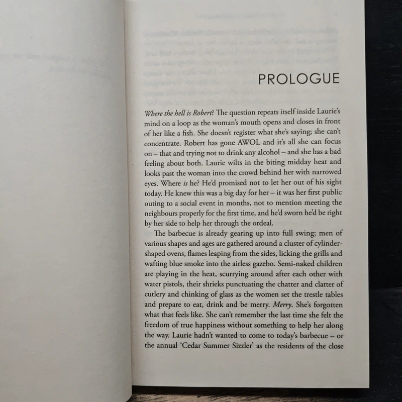 The Couple on Cedar Close - Anna-Lou Weatherley รูปที่ 7
