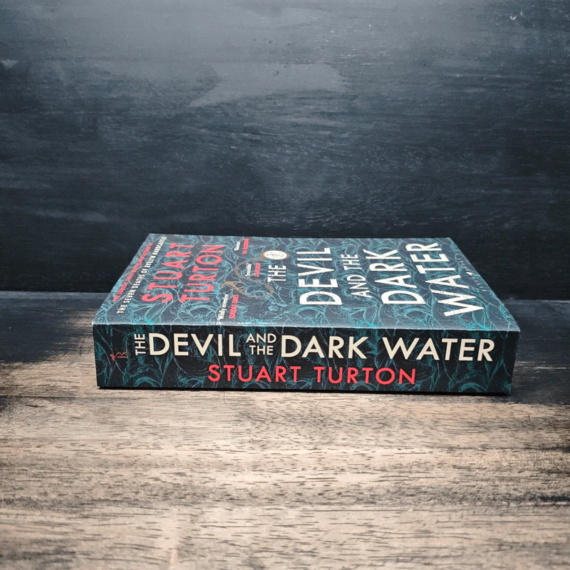 The Devil and the Dark Water - Stuart Turton รูปที่ 3