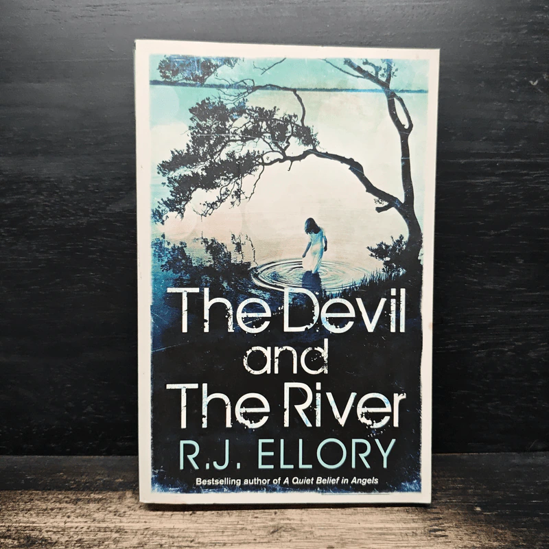 The Devil and The River - R.J.Ellory รูปที่ 1