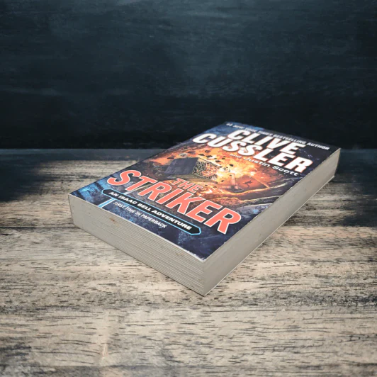 The Striker - Clive Cussler, Justin Scott รูปที่ 4