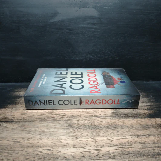Ragdoll - Daniel Cole รูปที่ 3