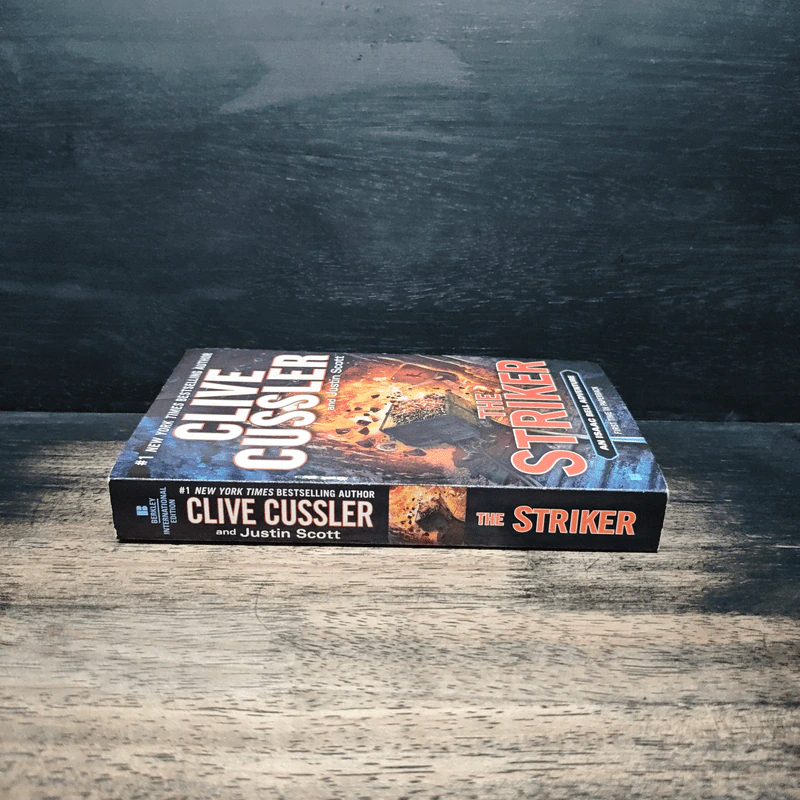 The Striker - Clive Cussler, Justin Scott รูปที่ 3