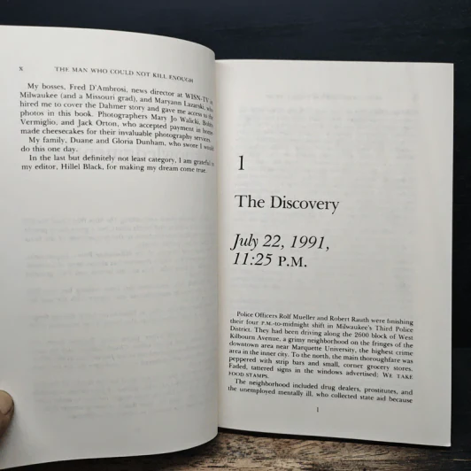 The Man Who Could Not Kill Enough: The Secret Murders of Milwaukee's Jeffrey Dahmer - Anne E. Schwartz รูปที่ 9