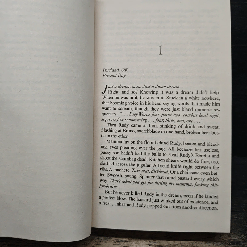 Blood and Fire - Shannon McKenna รูปที่ 8
