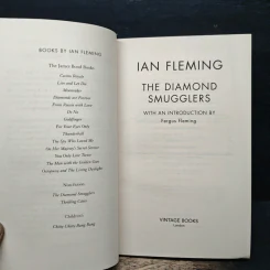 The Diamond Smugglers - Ian Fleming รูปที่ 6