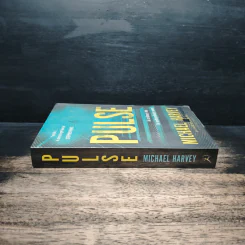 Pulse - Michael Harvey รูปที่ 3