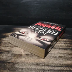 Terminal - Kathy Reichs, Brendan Reichs รูปที่ 5
