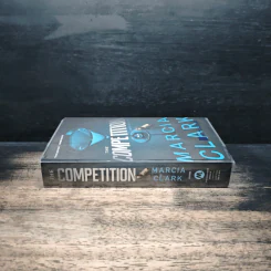 The Competition - Marcia Clark รูปที่ 3