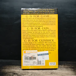 "G" is for Gumshoe - Sue Grafton รูปที่ 2