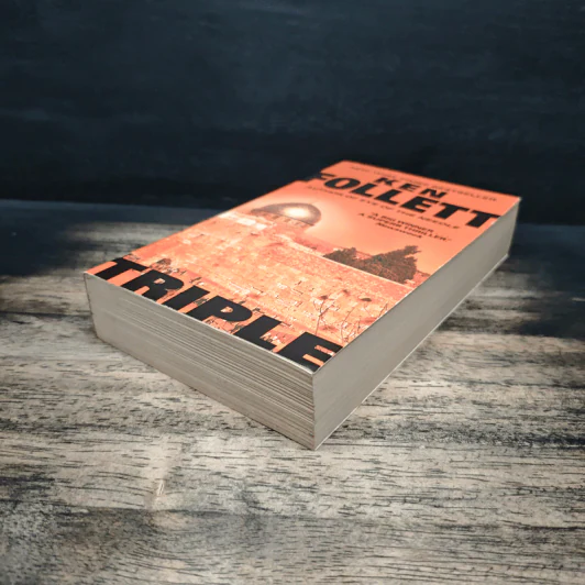 Triple - Ken Follett รูปที่ 4