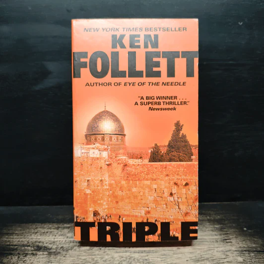 Triple - Ken Follett รูปที่ 1