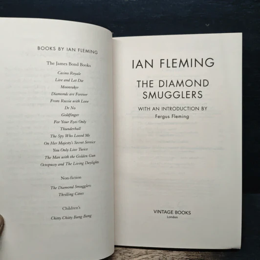 The Diamond Smugglers - Ian Fleming รูปที่ 6