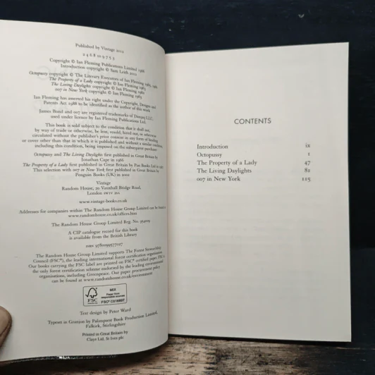 Octopussy and The Living Daylights - Ian Fleming รูปที่ 6