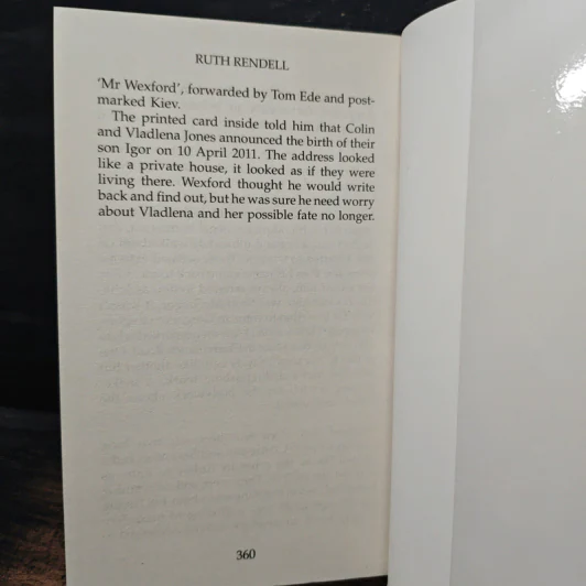 The Vault - Ruth Rendell รูปที่ 8
