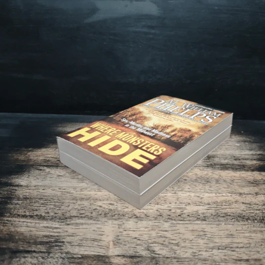 Where Monsters Hide - M. William Phelps รูปที่ 4