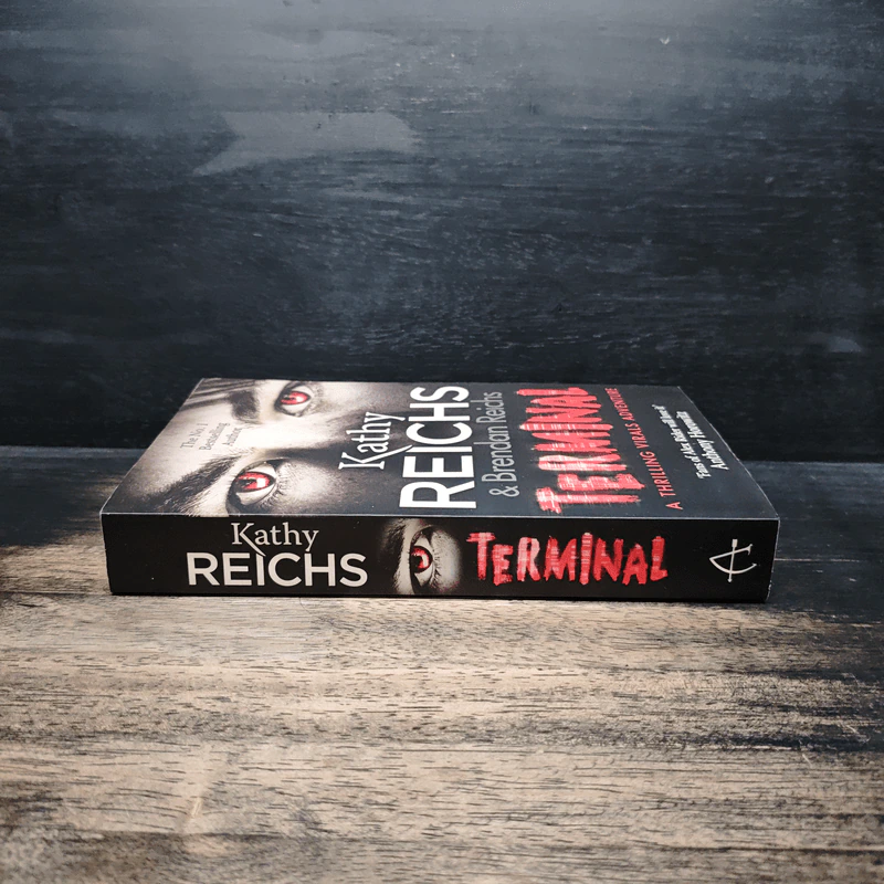 Terminal - Kathy Reichs, Brendan Reichs รูปที่ 3