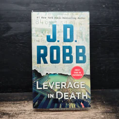 Leverage in Death - J.D. Robb รูปที่ 1