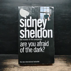 Are You Afraid Of The Dark? - Sidney Sheldon รูปที่ 1