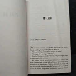 Sidney Sheldon's Chasing Tomorrow - Tilly Bagshawe รูปที่ 7