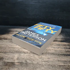 Fifty Fifty - James Patterson, Candice Fox รูปที่ 4