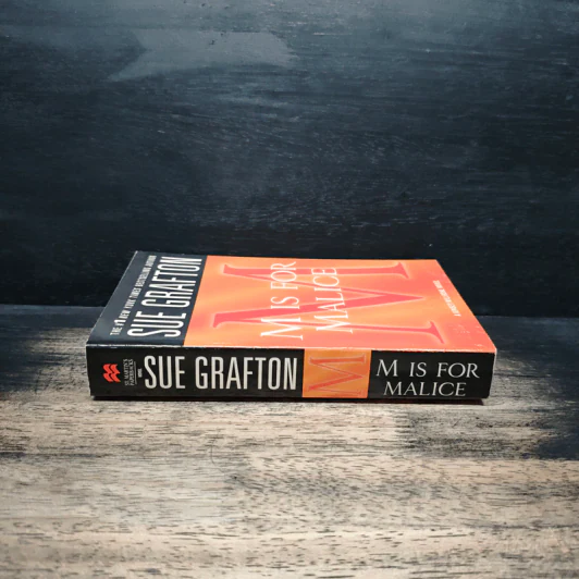 M is for Malice - Sue Grafton รูปที่ 3