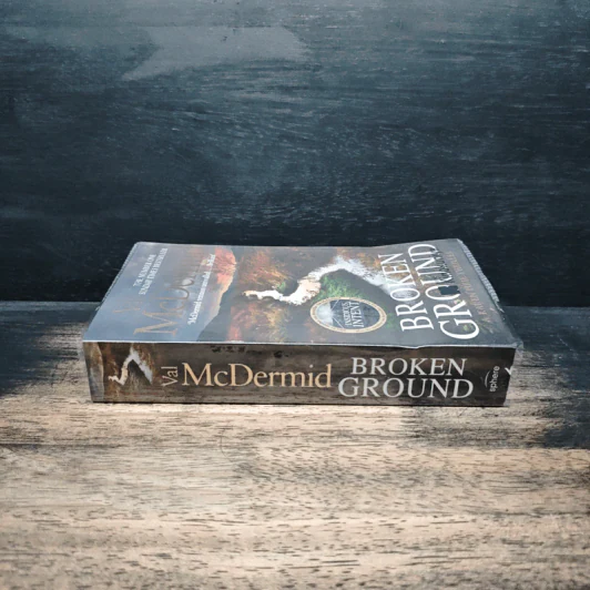 Broken Ground - Val McDermid รูปที่ 3