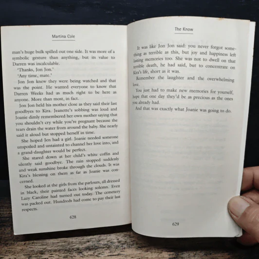 The Know - Martina Cole รูปที่ 8