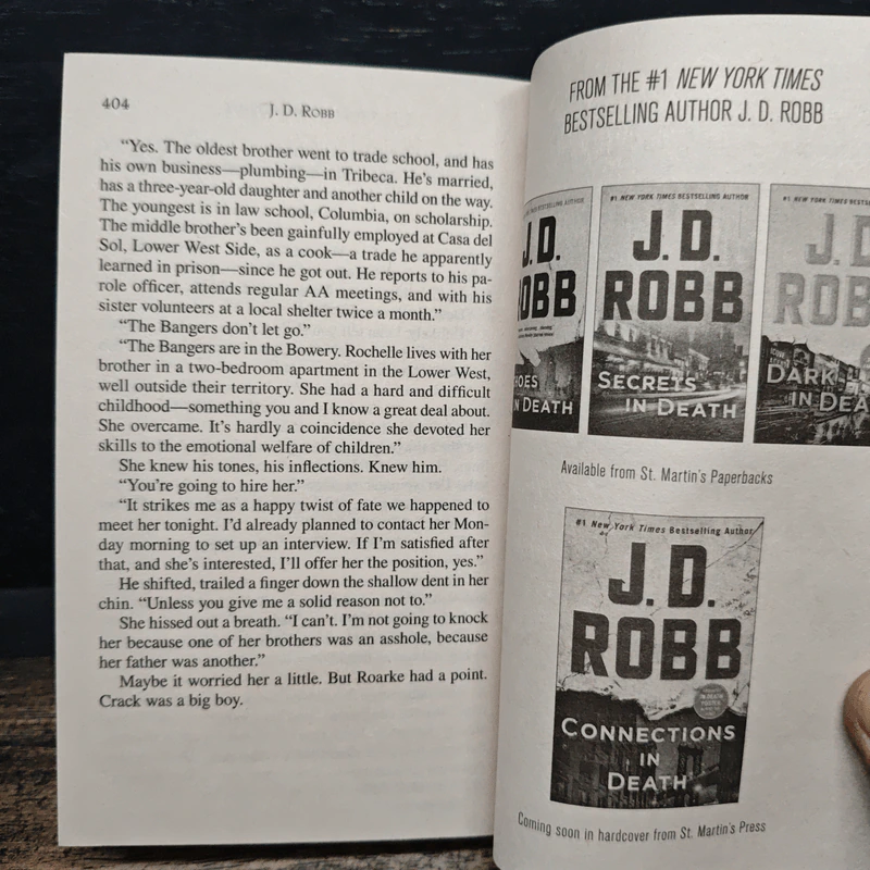 Leverage in Death - J.D. Robb รูปที่ 8