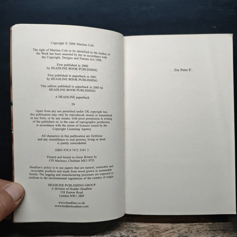 Broken - Martina Cole รูปที่ 6