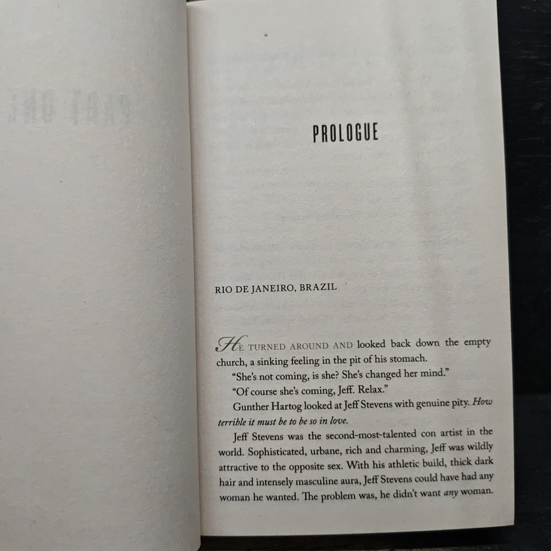 Sidney Sheldon's Chasing Tomorrow - Tilly Bagshawe รูปที่ 7
