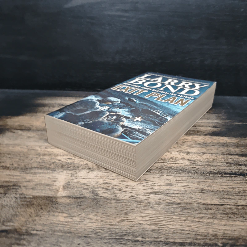 Exit Plan - Larry Bond รูปที่ 4