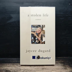 A Stolen Life - Jaycee Dugard รูปที่ 1