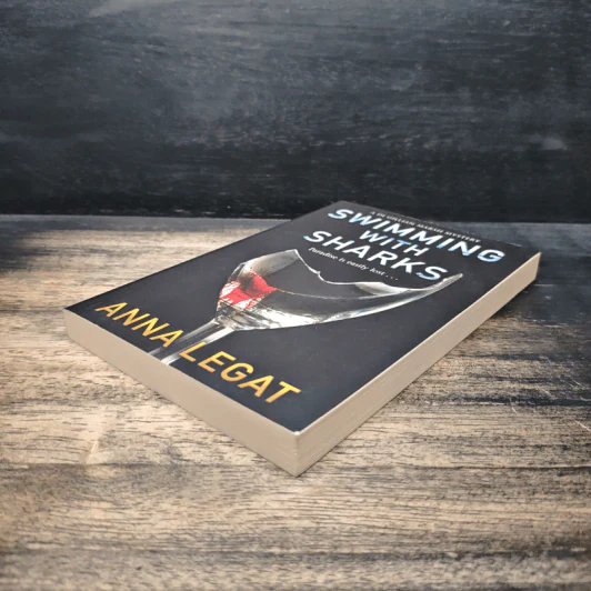 Swimming with Sharks - Anna Legat รูปที่ 4