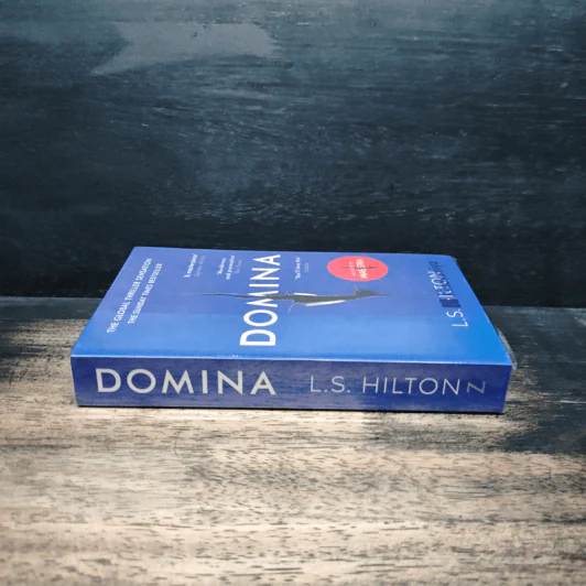Domina - L.S. Hilton รูปที่ 3