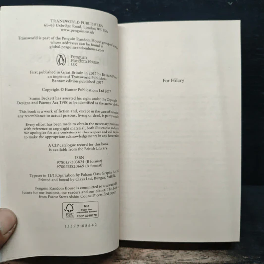The Restless Dead - Simon Beckett รูปที่ 6