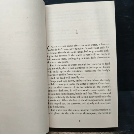 The Restless Dead - Simon Beckett รูปที่ 7