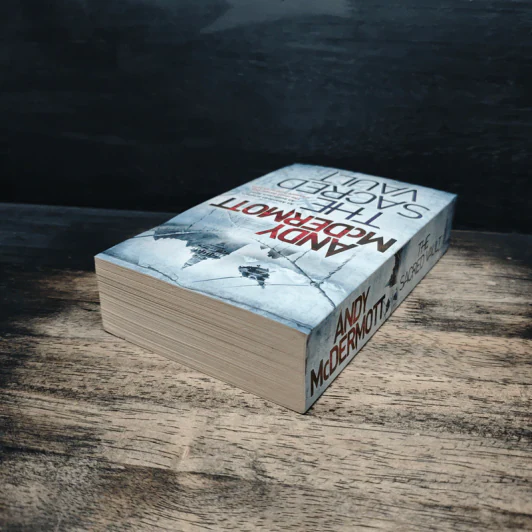 The Sacred Vault - Andy McDermott รูปที่ 5