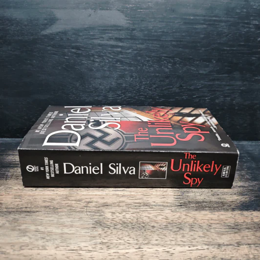 The Unlikely Spy - Daniel Silva รูปที่ 3