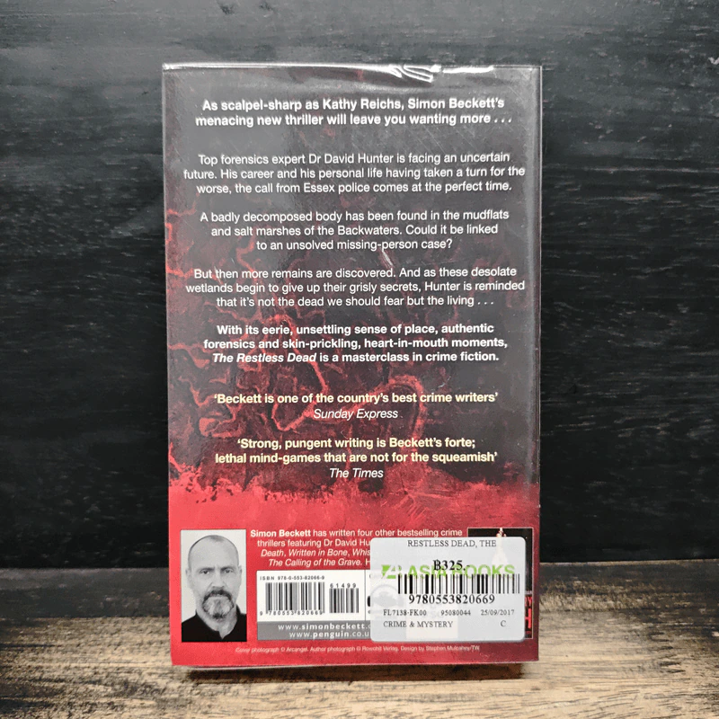 The Restless Dead - Simon Beckett รูปที่ 2